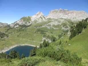 Formarinsee mit Roter Wand